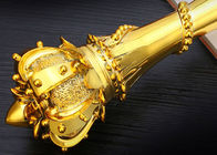 O troféu elegante e luxo projetado da resina, ouro chapeou a lembrança gloriosa