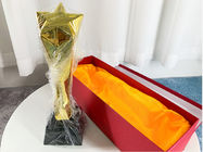 Altura das concessões da competição copo do troféu da resina de 11 polegadas com a estrela
