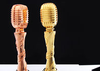O troféu feito sob encomenda do projeto do microfone concede o material da resina feito para atividades musicais