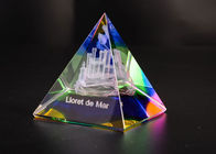 3D gravou concessões de vidro coloridas do copo de cristal do troféu como lembranças da competição